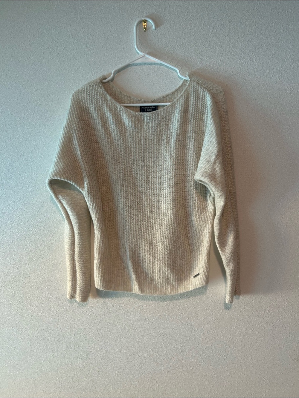 Vintage Y2K Abercrombie & Fitch Cream Textured Crewneck Sweater